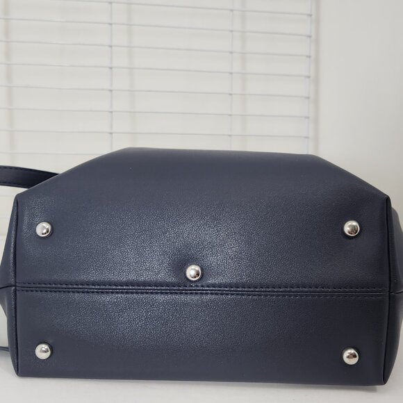 Laila Essence of Norway Geir Ness Women’s Navy Blue Faux Leather Crossbody Bag - Picture 6 of 16